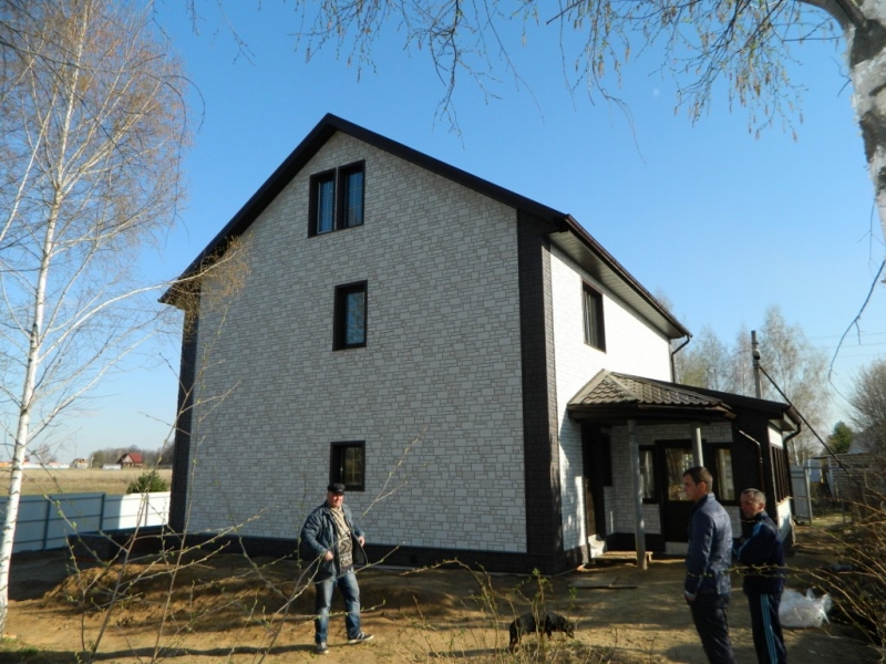 Устройство крыши Grand Line цвет-Шоколад, и монтаж сайдинга Docke Burg цвет-Шерсти с утеплением Кашира, Озеры, Ступино, Иваньково, Серебрянные пруды, Ожерелье