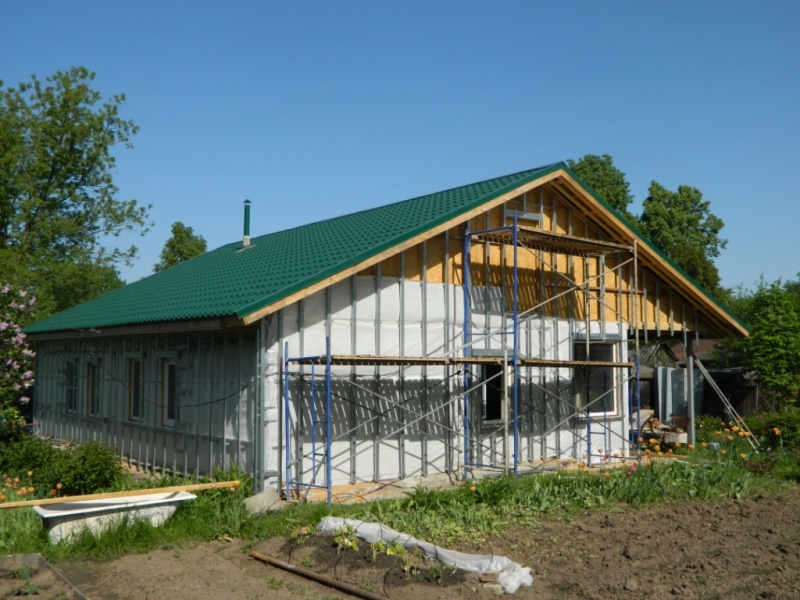 Обшить дом сайдингом Деке цвет Фисташка с комплектующими Пломбир