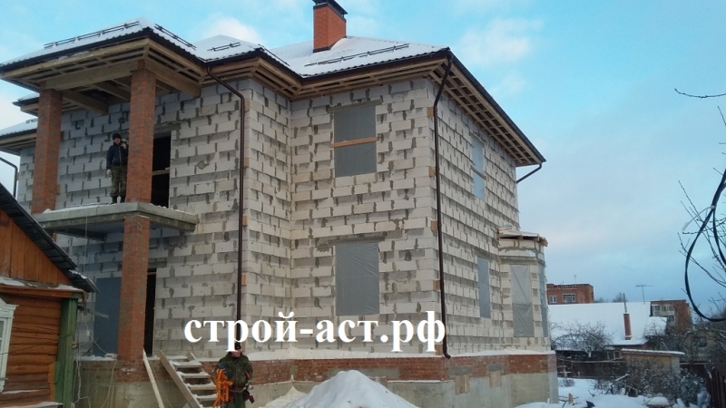 Строительство дома из газосиликатных блоков под облицовочный кирпич в поселке Зендиково