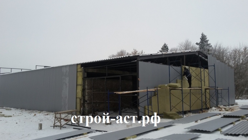 Устройство фасада из профлиста с утеплением для промышленных зданий
