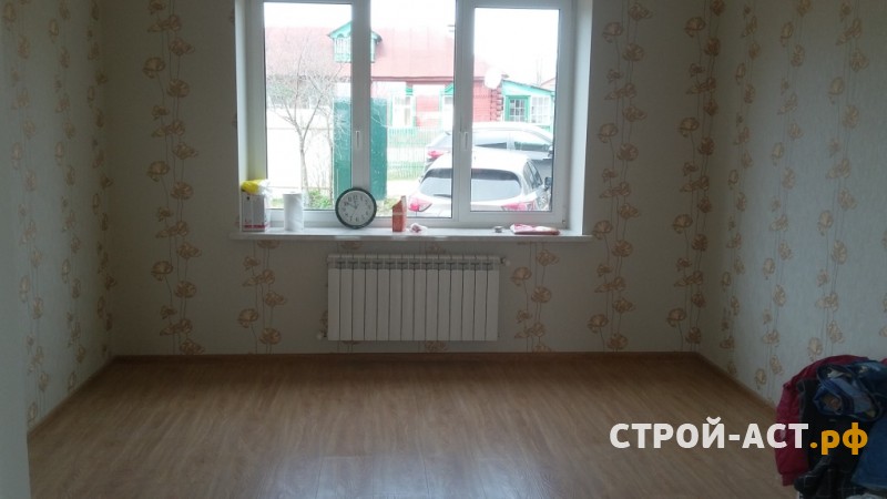 Внутренние отделочные работы дома из газосиликатных блоков, отделка откосов плиткой с зарезкой под 45 гр.