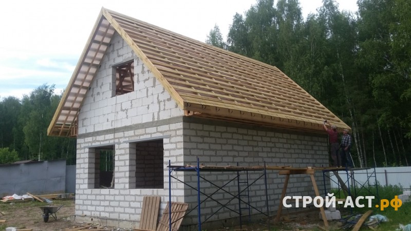 Стоимость строительства двускатной кровли из металлочерепицы в Кашире, Ступино