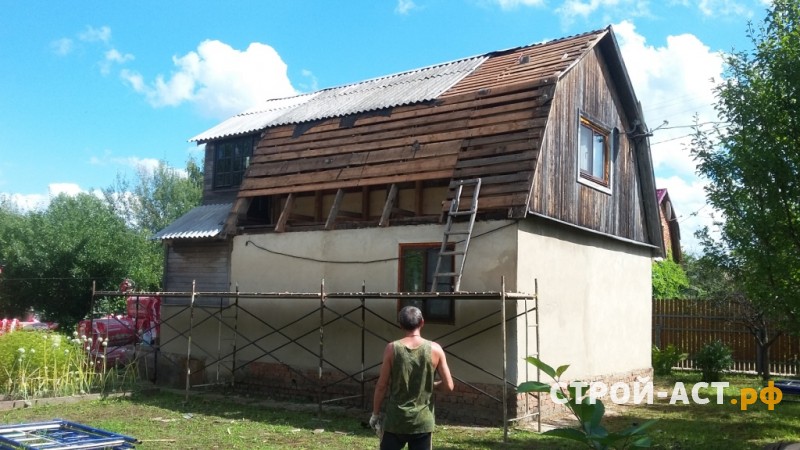Заменить старую кровлю на металлочерепицу Гранд Лайн покрытие Velur (Велюр) цвет RR32 (темно-коричневый) в Кашире