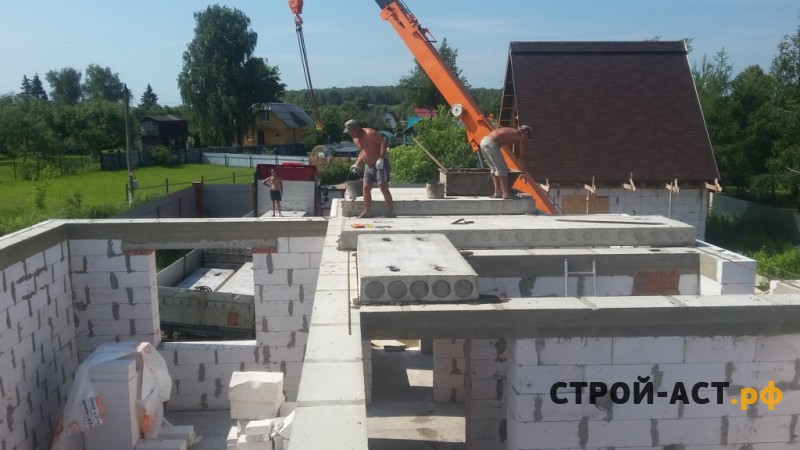 Построить двухэтажный дом из газосиликатных блоков с плитами перекрытия в Кашире