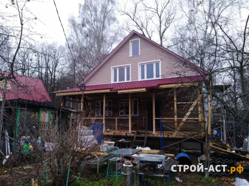 Монтаж сайдинга Деке Wodslide цвет Орех с комплектующими Пломбир, утеплением , устройством терассы и зашить одну сторону профнастилом в Ступино