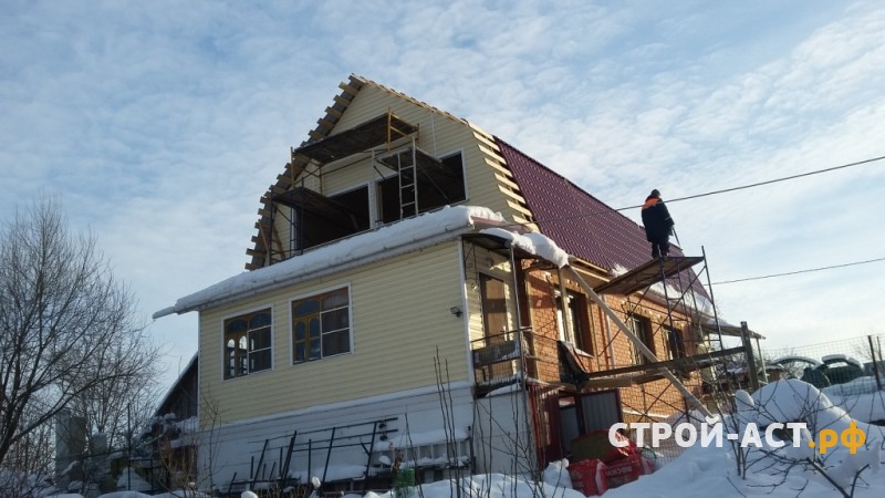 Строительство утепленной мансардной кровли производства Гранд Лайн, внутренняя отделка вагонкой