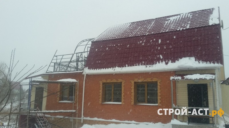 Строительство утепленной мансардной кровли производства Гранд Лайн, внутренняя отделка вагонкой