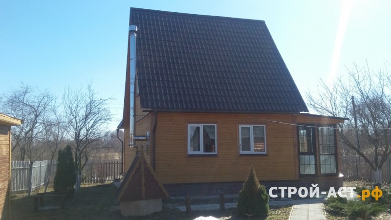 Обшить дачный дом сайдингом с утеплением деке цвет Банан с комплектующими Пломбир