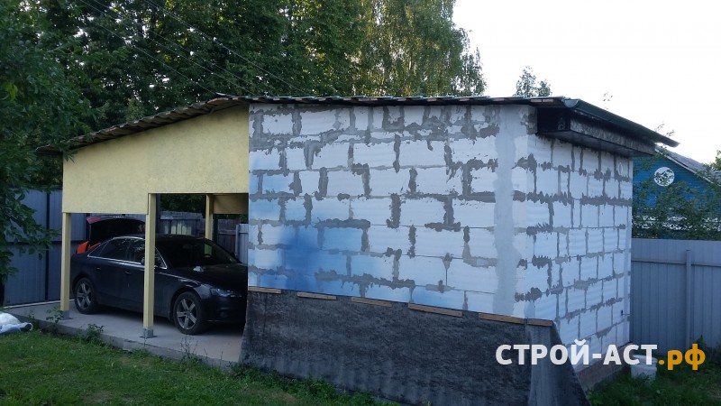 Обшить  хоз.постройку с навесом для машины сайдингом Деке цвет Лимон с комплектующими Пломбир