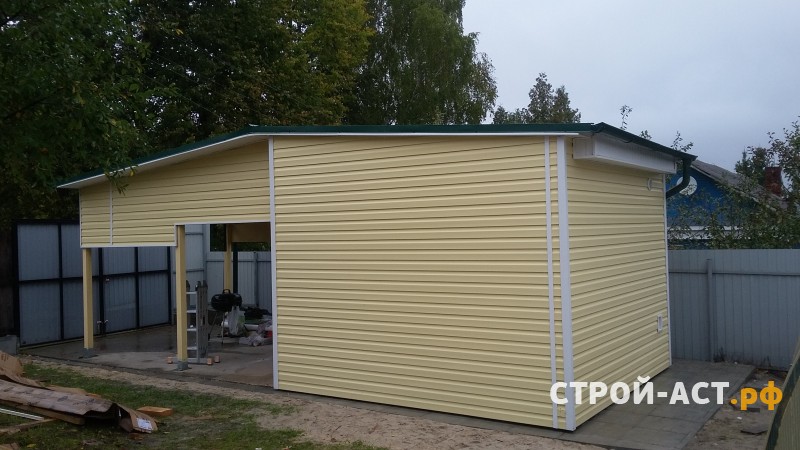 Обшить  хоз.постройку с навесом для машины сайдингом Деке цвет Лимон с комплектующими Пломбир