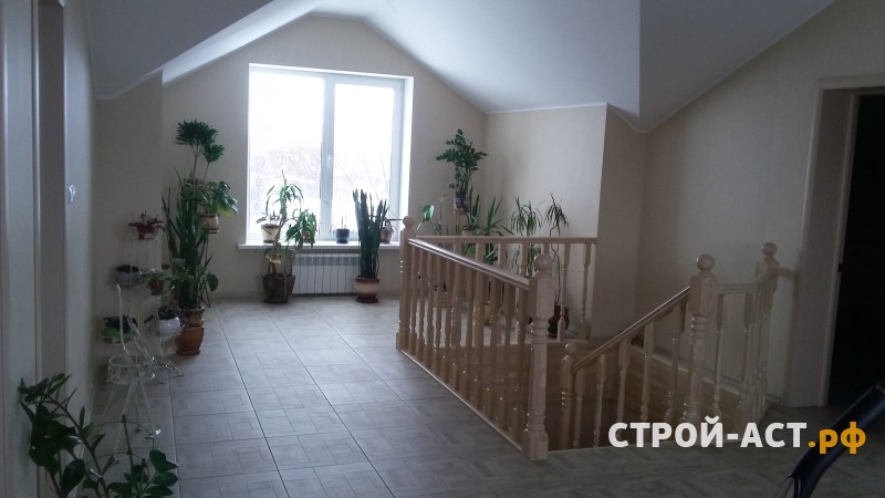 Реконструкция ломанной крыши одноэтажного дома на полутораэтажный дом с двускатной утепленной крышей в Кашире металлочерепица Гранд Лайн цвет 7024 мокрый асфальт